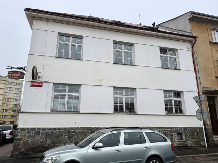 Pronájem bytu 2+kk, 98 m² — Příkopy, Krásné Březno, Ústecký kraj