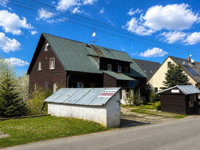 Prodej ubytování 500 m² — Háj, Loučná pod Klínovcem, Ústecký kraj