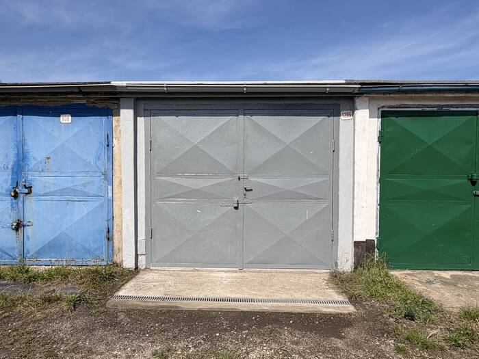 Pronájem garáže 19 m² — Vinohradská, Chomutov, Ústecký kraj