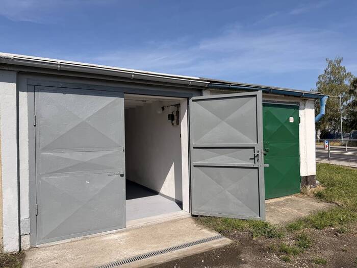 Pronájem garáže 19 m² — Vinohradská, Chomutov, Ústecký kraj