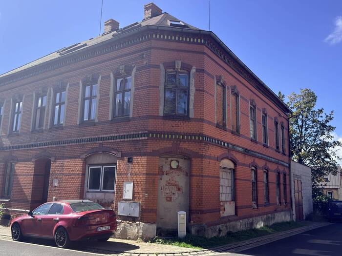 Pronájem výrobní haly 435 m² — Výsluní, Chomutov, Ústecký kraj