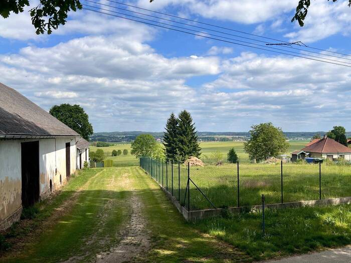 Prodej pozemku pro bydlení 460 m² — Pleše 1318/