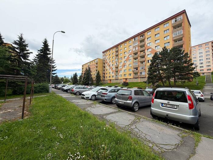 Pronájem bytu 2+1, 62 m² — Skalková, Chomutov, Ústecký kraj