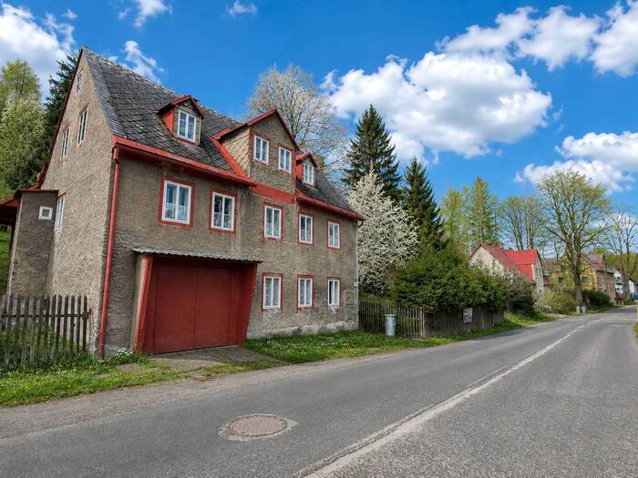 Prodej chalupy 200 m², pozemek 502 m² — Husova, Vejprty, Ústecký kraj