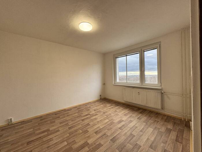 Pronájem bytu 1+1, 35 m² — Kamenná, Chomutov, Ústecký kraj