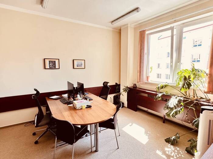 Pronájem kancelářských prostor 31 m² — Klášterská, Jindřichův Hradec II, Jihočeský kraj
